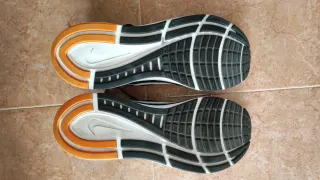 Nike Air Zoom Structure 24 Negro Naranja 12'5 / 47