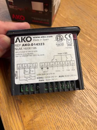 Termostato AKO REF.AKO-D14323