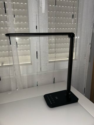 Lámpara LED Escritorio LE Negra