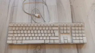 Teclado Apple A1048 Blanco