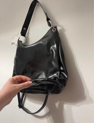 Bolso negro brillante