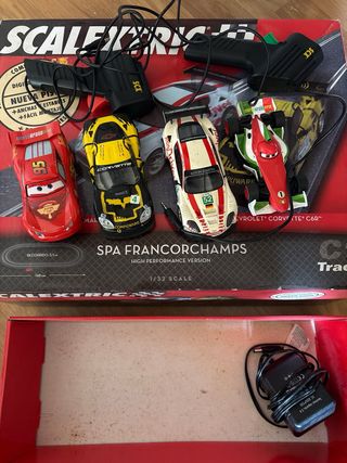 Scalextric con cajas y todo el producto dentro
