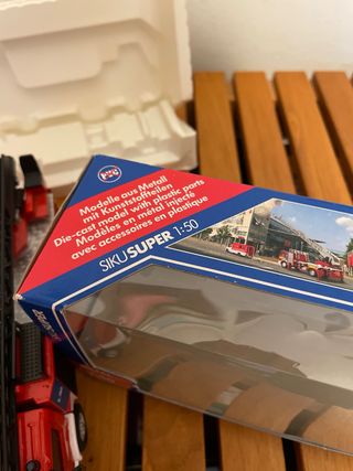 Camión de bomberos Siku 1:50