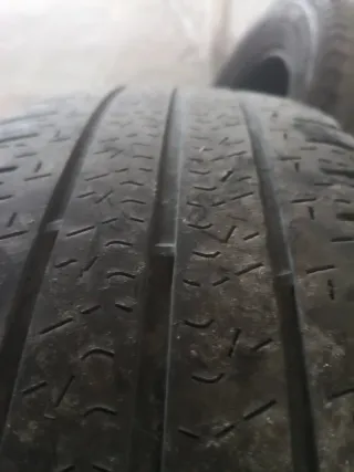 Rueda Michelin 225/75R16CP