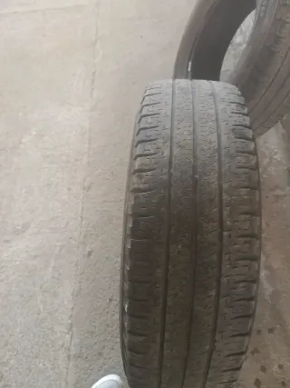 Rueda Michelin 225/75R16CP