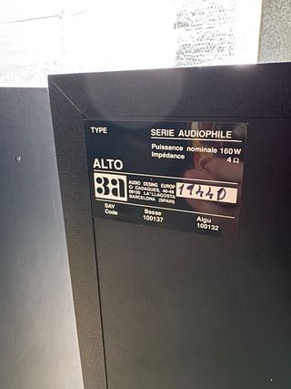 Altavoces Alto Serie Audiophile Negros