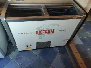 Nevera botellera y secadora