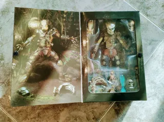 Figura Predator Jungle Hunter