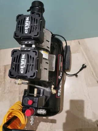 Compresor Cevik Pro Silencioso 24L
