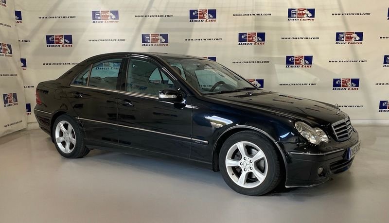 Mercedes-Benz Clase C 2004 - foto 1