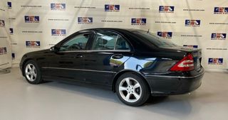 Mercedes-Benz Clase C 2004