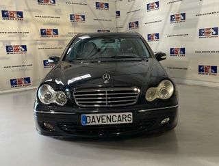 Mercedes-Benz Clase C 2004