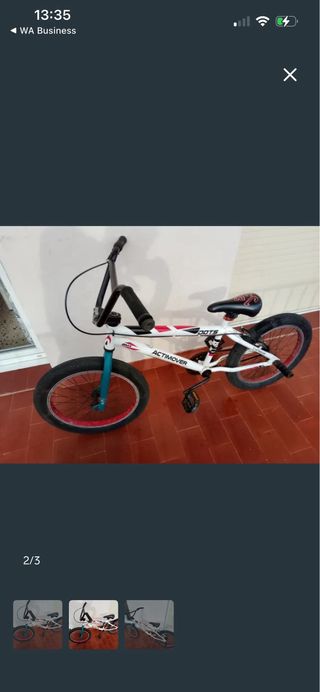 Bicicleta BMX Blanca URGE VENDER