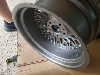 5 llantas BBS RC 090