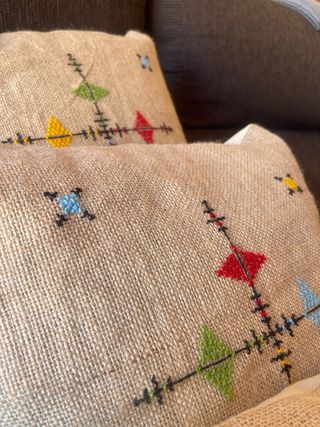 Fundas de cojín bordadas a mano estilo marroquí –
