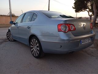 Volkswagen Passat 2005