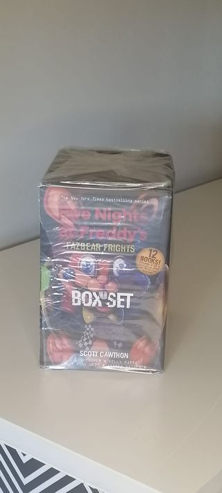 Lote Five Nights at Freddy's 15 libros