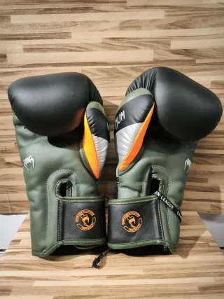 Guantes Boxeo 16OZ Venum Elite