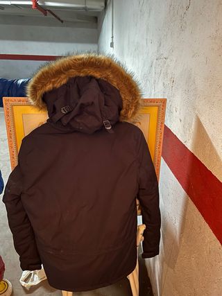 Abrigo Napapijri Negro con Capucha y Pelo