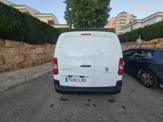 Peugeot Partner 2021