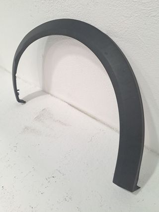 ALETIN TRASERO DERECHO RENAULT CAPTUR II 680804