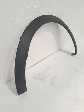 ALETIN TRASERO DERECHO RENAULT CAPTUR II 680804