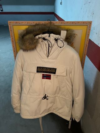 Abrigo Napapijri Blanco con Capucha y Pelo