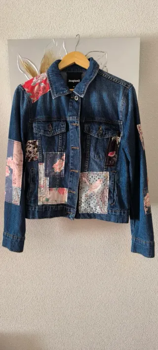 Chaqueta vaquera Desigual patchwork mujer Talla M