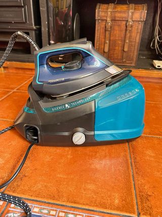 Centro de planchado Rowenta Silence Steam Pro + ta