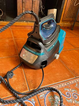 Centro de planchado Rowenta Silence Steam Pro + ta