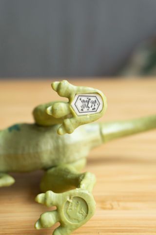 Dinosaurio de juguete tyrannosaurus rex