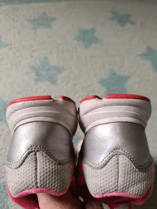 Zapatillas Nike Rosa y Plata