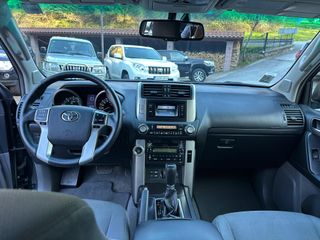 TOYOTA Land Cruiser 3.0 D4D VXL AUTO