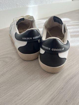 Golden Goose Super-Star Blancas y Plateadas