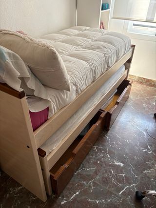 Cama nido de madera con cajones