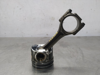 PISTON VOLKSWAGEN PASSAT VARIANT (3C5) BKP