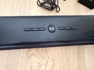 Barra de Sonido Negra