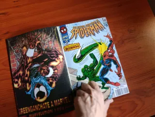2 comics retapados Spiderman