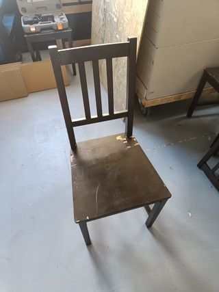 Sillas de Madera, tengo 24 Escucho ofertas