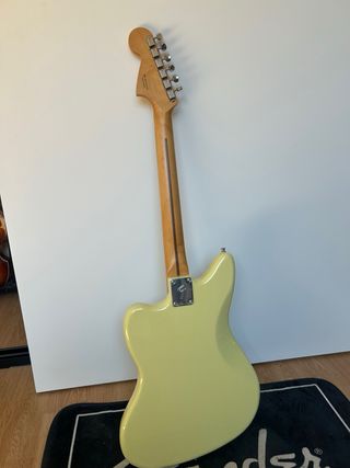 Fender Jaguar Player II Rosewood Yellow (NUEVA)