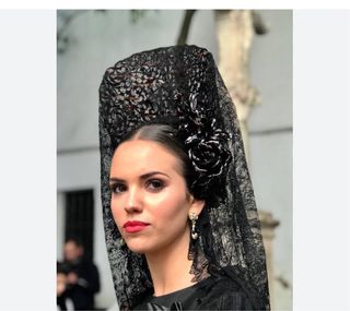 MANTILLA SEMANA SANTA