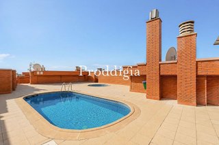 Piso en venta en Vallcarca i els Penitents en Barcelona