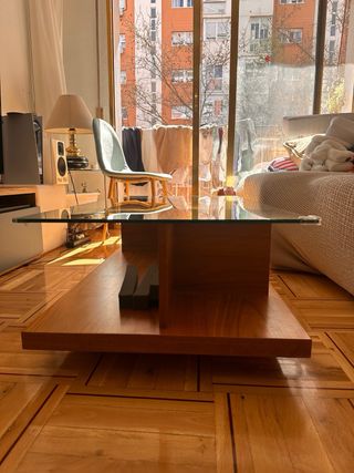 Mesa de salón madera y cristal