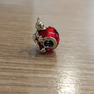 Charm Disney Mickey Corazón Rojo Pandora