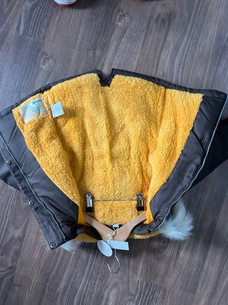 Parka acolchada marrón 2 años