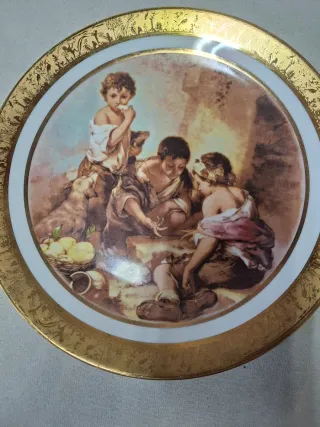 Coppia piatti Limoges porcellana da parete