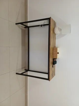 Mesa de entrada madera y metal