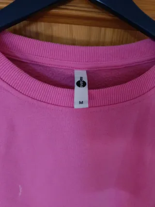 Sudadera rosa oversize