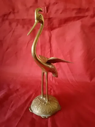 Figura de bronce antigua ave