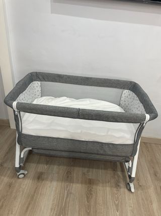 Cuna de bebé +colchón a medida